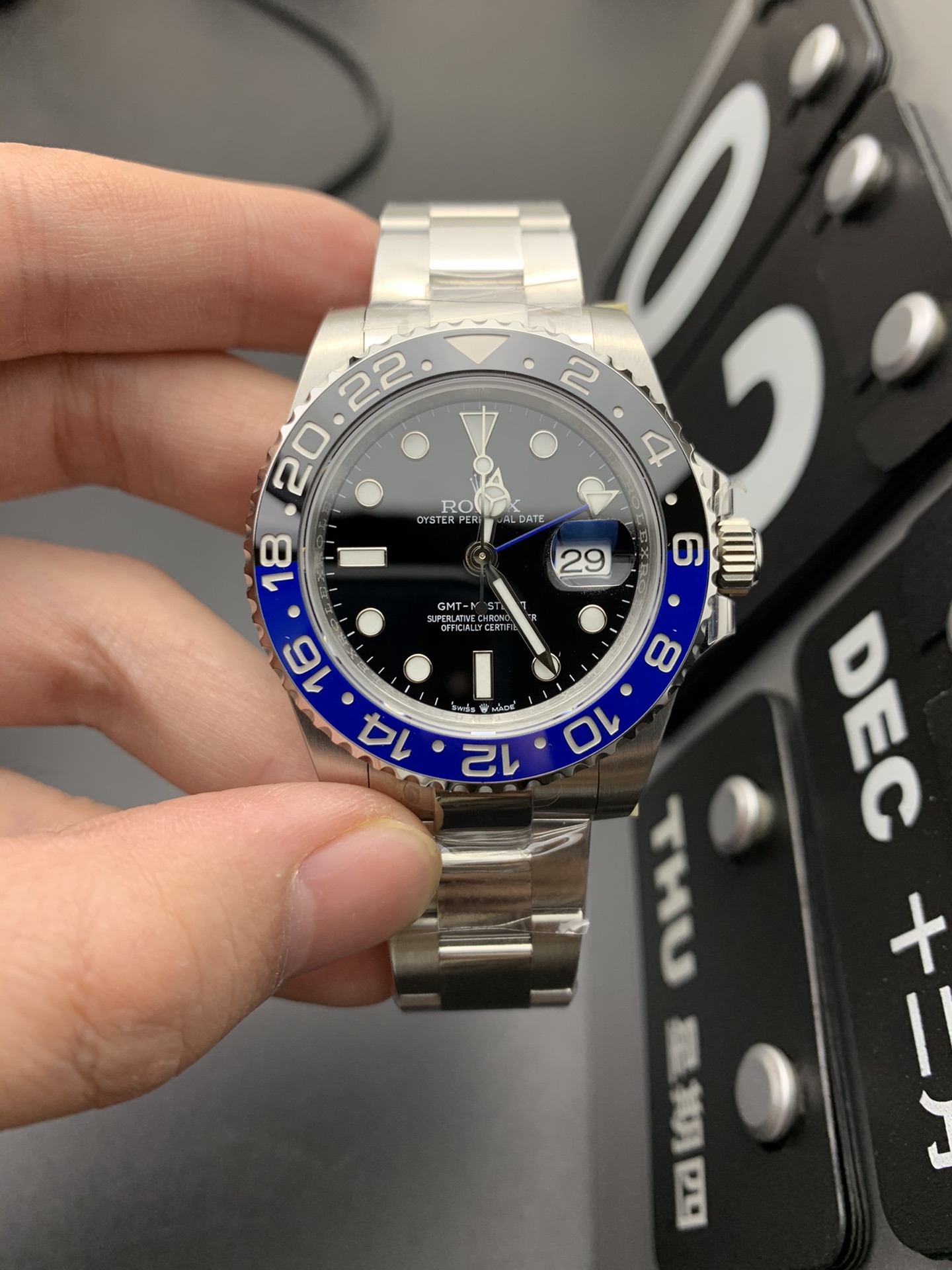 NOOB　V12ロレックスGMTマスター Ⅱ（バッドマン）40ｍｍ 126710BLNR黒青ベゼル3285ムーブメント　スーパーコピー