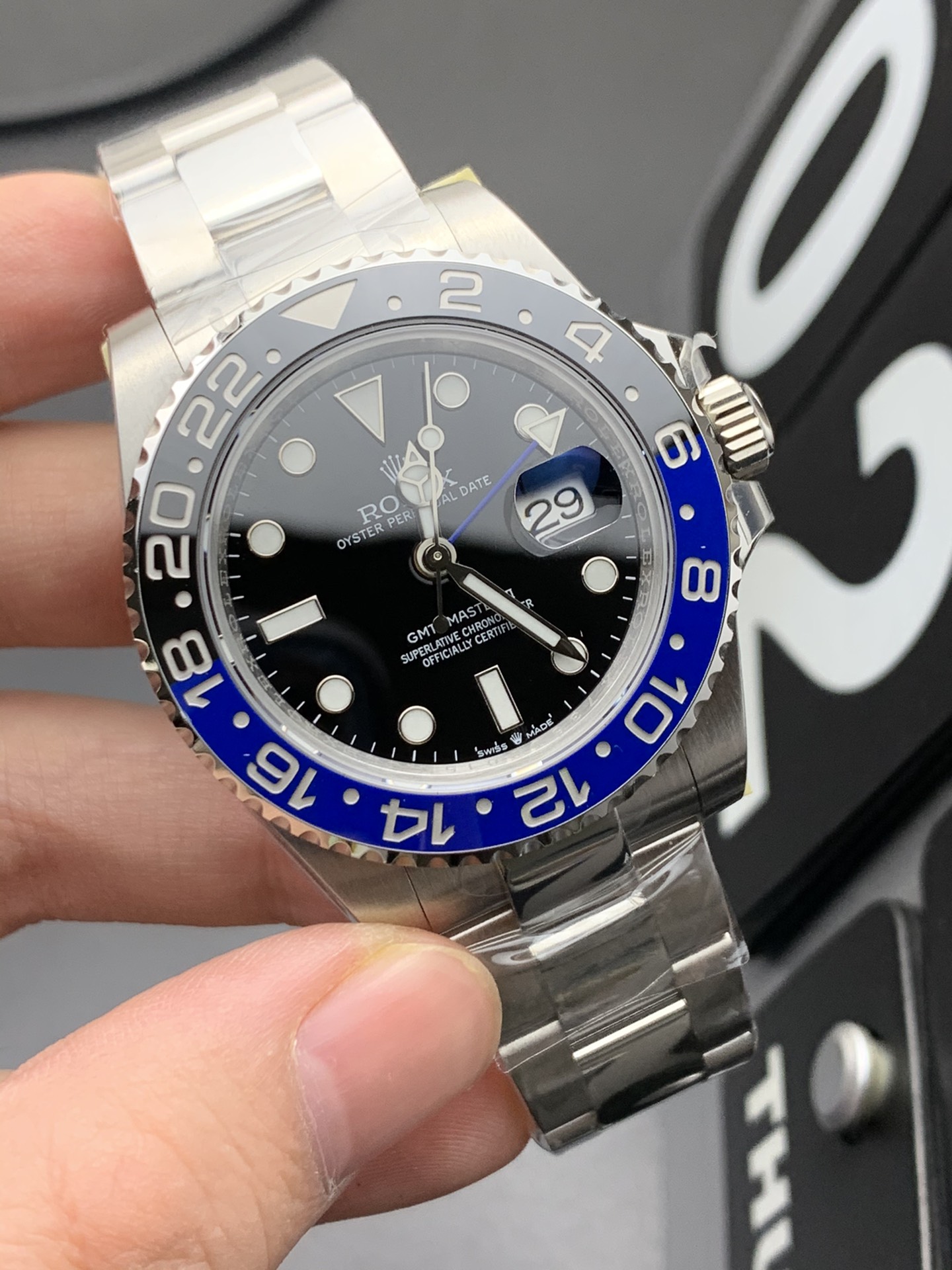 NOOB　V12ロレックスGMTマスター Ⅱ（バッドマン）40ｍｍ 126710BLNR黒青ベゼル3285ムーブメント　スーパーコピー