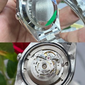 時代物 ガンダム パーツコレクション ラジオ カレンダー グラデーションライト 希少 ガンダム パーツコレクション ガンダムヘッド型音で起動