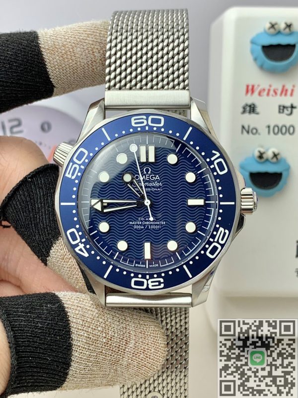 VS工場　オメガ　シーマスターダイバー300M　ブルー波コーアクシャル マスター クロノメーター 42MM 　ボンド映画60周年記念モデル 　ステンレススチール　8806ムーブメント　スーパーコピー
