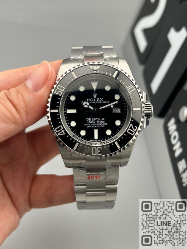 NOOB　新作ロレックス シードゥエラー ディープシー44ｍｍ 　ブラック文字盤　136660　 3235ムーブメント　スーパーコピー