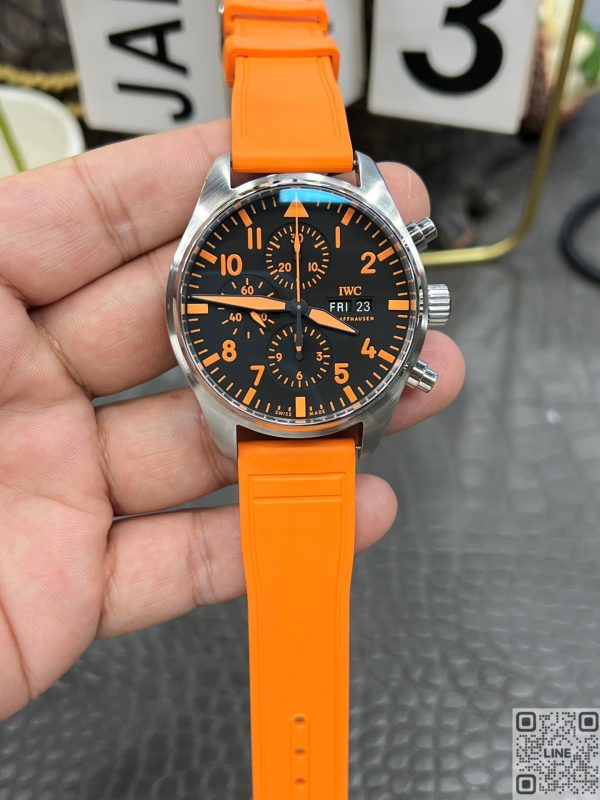 TW工場　iwc　パイロットウォッチ クロノグラフ 43mm オレンジストーム IW377730　 43mm　ブラック文字盤　オレンジストラップ　　7750ムーブメント