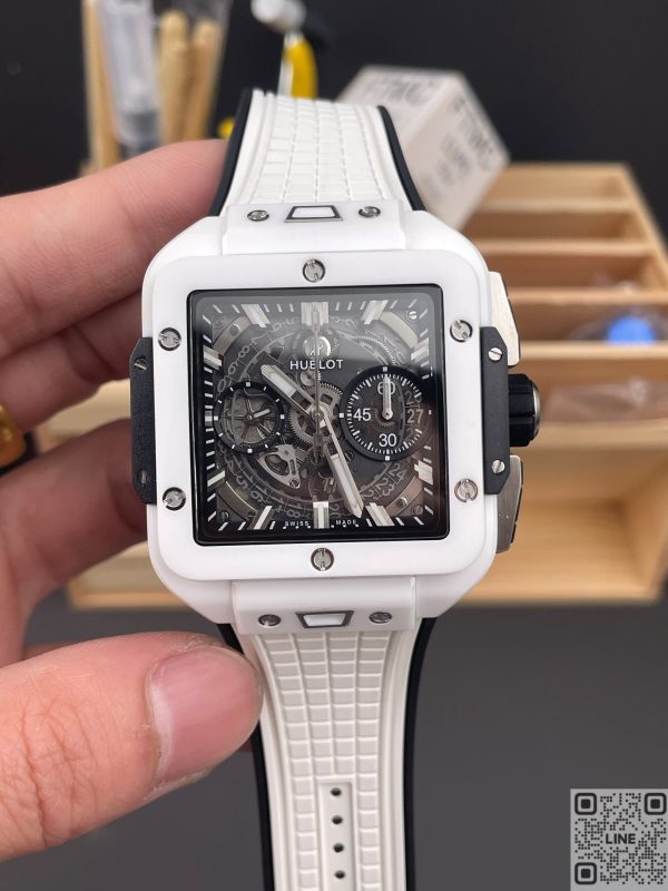 BBF工場　ウブロ　ウブロ スクエア・バン ウニコ 　ブラック文字盤　ホワイトセラミック 　クロノグラフ42MM　HUB1280 自動巻き ムーブメント