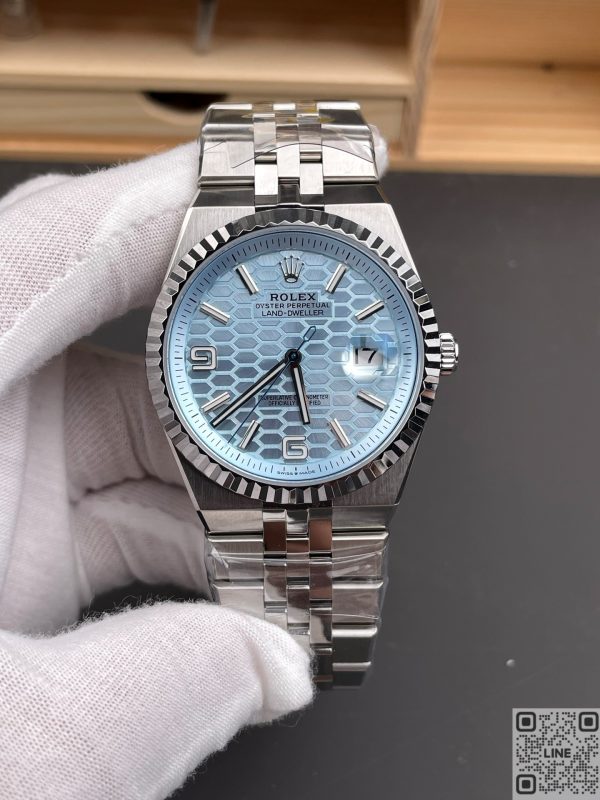 NOOB工場　ロレックス　ランドドゥエラー40mm　アイスブルー ハニカムモチーフ文字盤　フラットジュビリーブレスレット　7135ムーブメント　スーパーコピー