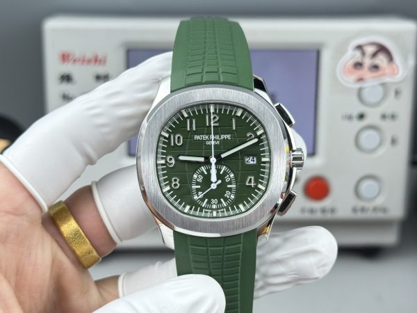 P1工場　パデックフィリップ　アクアノート5968　42.2cm　グリーン文字盤　CH 28-520 Cムーブメント　スーパーコピー