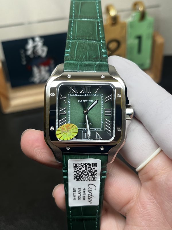 AF工場　サントス ドゥ・カルティエ  ラージモデルWSSA0062 　 グリーン文字盤　ステンレススチールケース　グリーンストラップ　1847 MCムーブメント　スーパーコピー