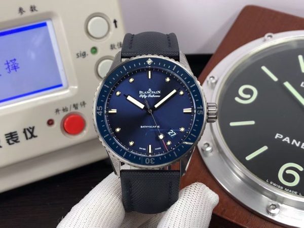 GF工場　ブランパン　フィフティファゾムス5000-0240-O52A　43.6ｍｍ　ブルー文字盤　セラミックベゼル　1318ムーブメント　スーパーコピー