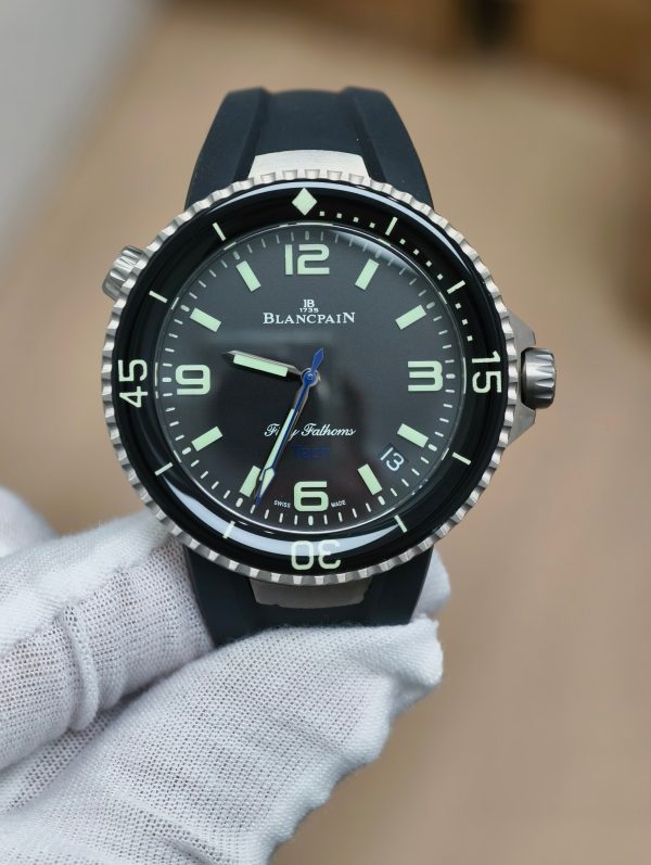 ZF工場　ブランパン　フィフティ ファゾムス オートマティック　45mm 　　ブラック文字盤　ブラックストラップ　Cal.1315ムーブメント　スーパーコピー