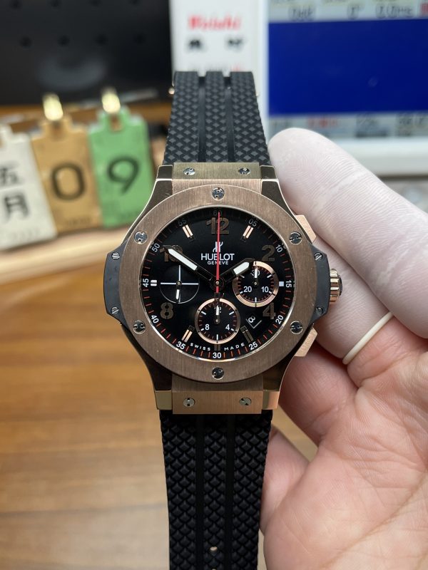 HB工場　ウブロ　ビッグバン　オリジナルシリーズ　ブラック文字盤　44 mm　HUB4100一体式ムーブメント