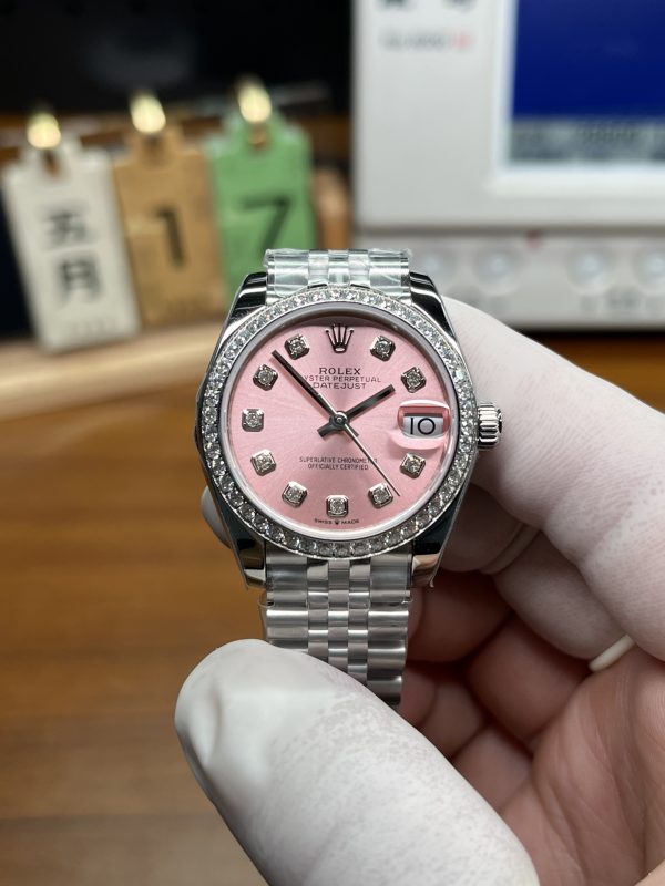 NOOB工場　ロレックス　レディデイトジャスト31mm　 278274　ピンクダイヤモンド入り文字盤　ダイヤモンド入りベゼル　2236ムーブメント　スーパーコピー